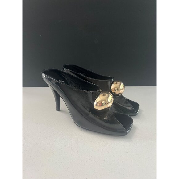 JEFFREY CAMPBELL CHEEKY O PEEP TOE BLACK PATENT HEELS SLIDE SIZE 9.5 - Picture 2 of 9